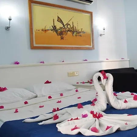 Ares Blue Szálloda 4*