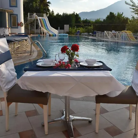 Ares Blue Otel 4*